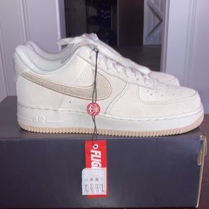 Nike Women’s Air Force 1 ‘07 Basketball Shoe